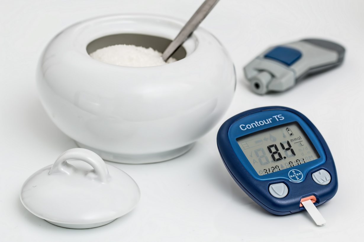 sugar and blood glucose reader