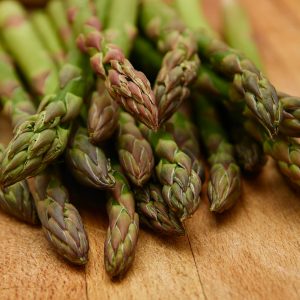 raw asparagus