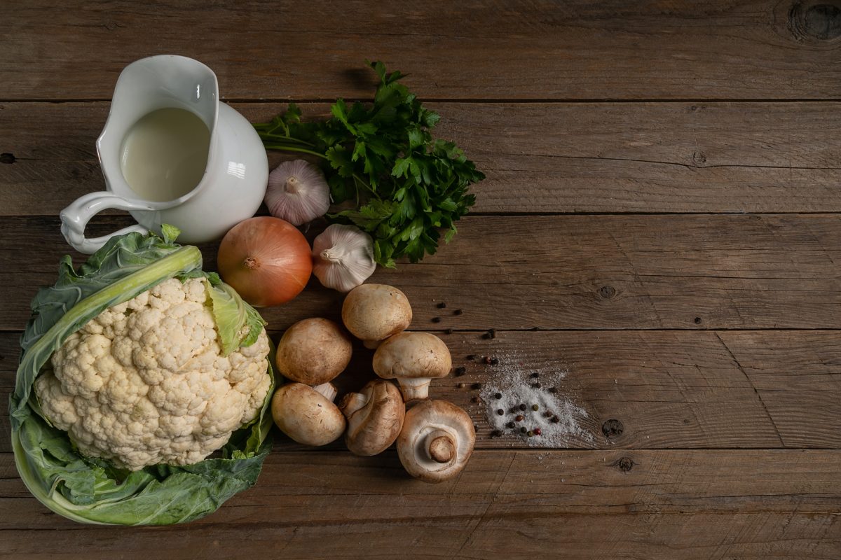 ingredients for cauliflower soup
